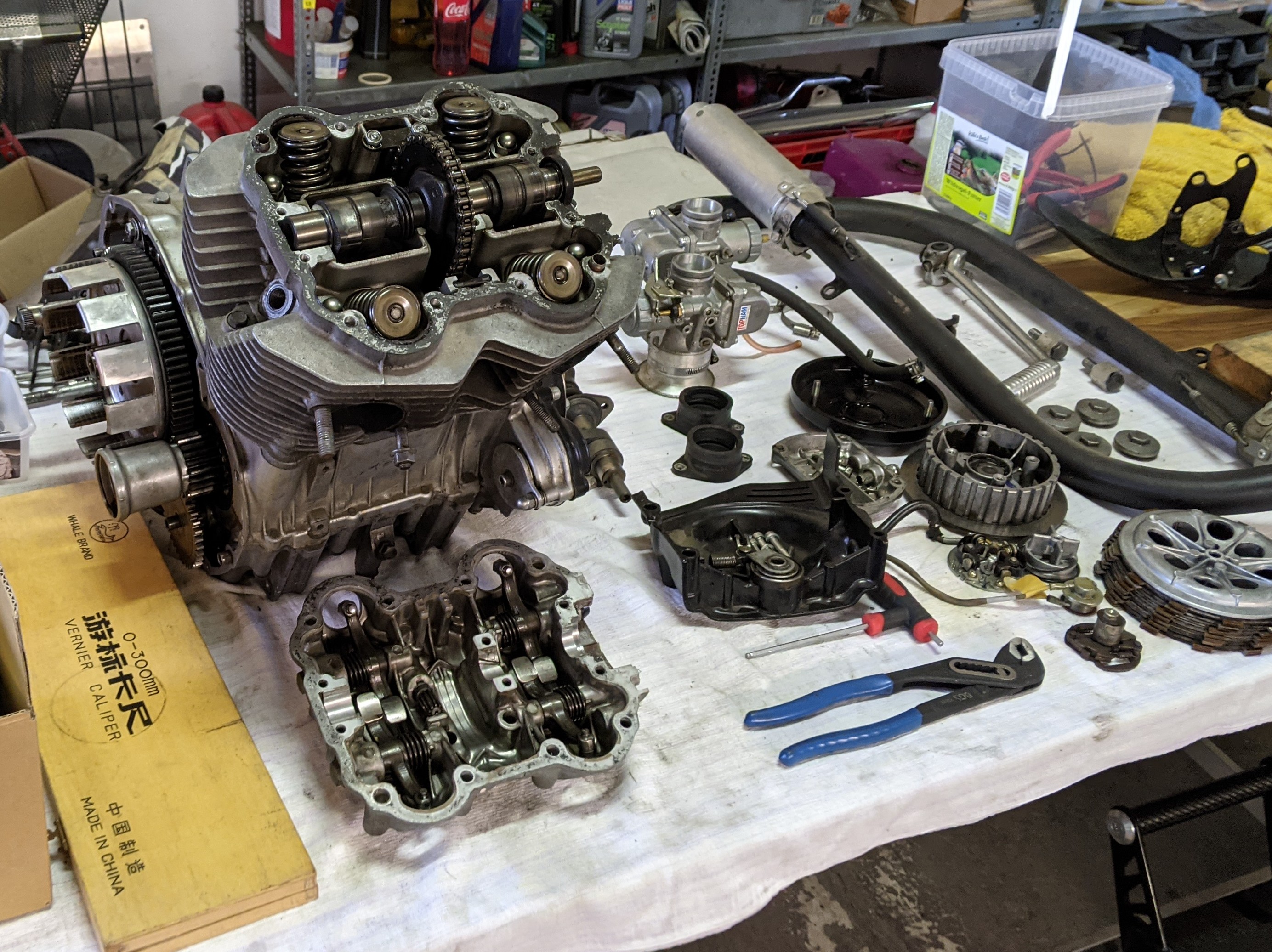MT CB360Motor