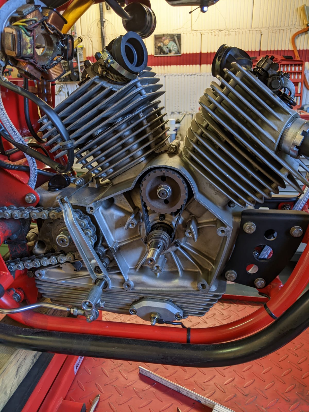 MT RD400 kpl