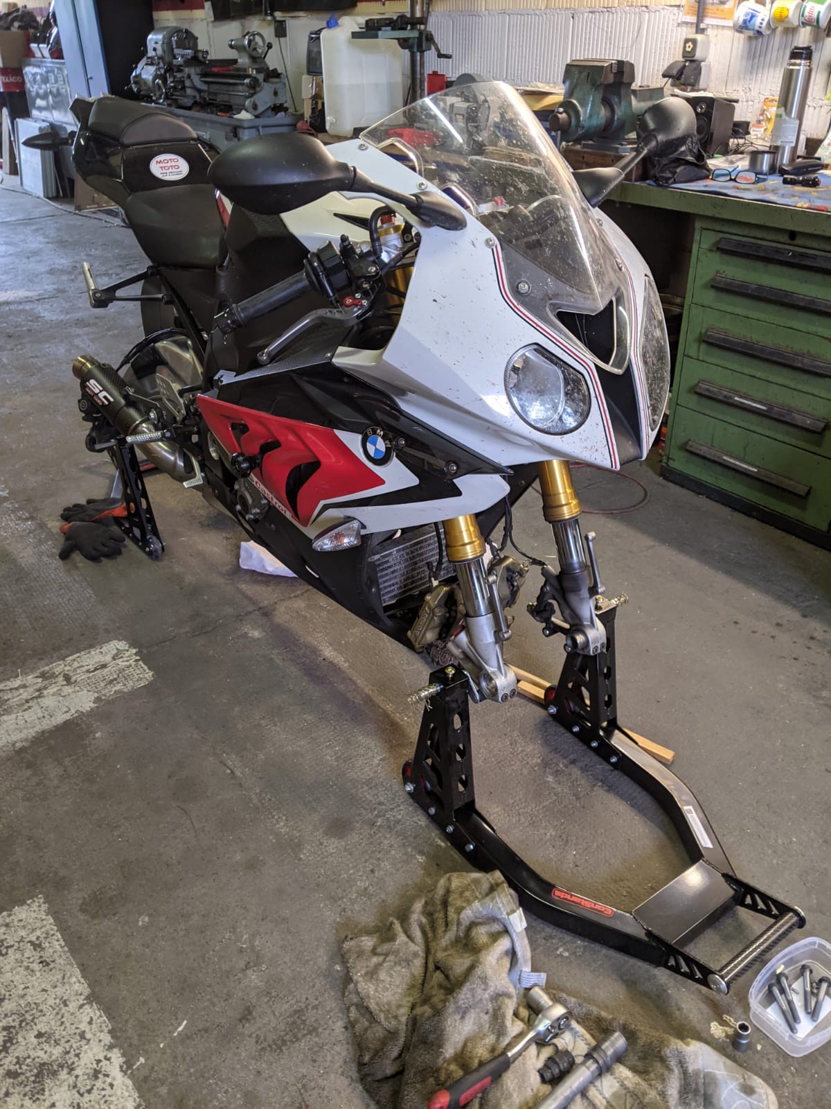 MT RD400 kpl